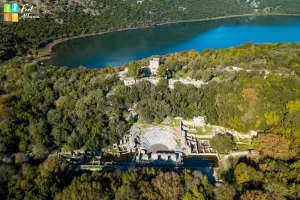 Located in the southern part of Albania, the UNESCO World Heritage site of Butrint is an ancient city that dates back to the Greek and Roman periods. The site includes well-preserved ruins, including an ancient theater, baptistery, and temples. The combination of ruins from multiple civilizations offers a unique historical experience.