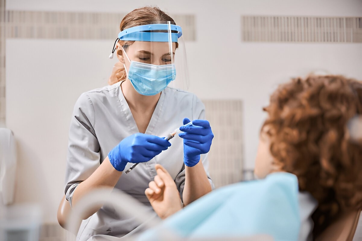 A është e sigurt anestezia dentare?