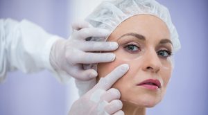 Hoogwaardige plastische chirurgie aangeboden door een professioneel medisch toerismebureau in Albanië.